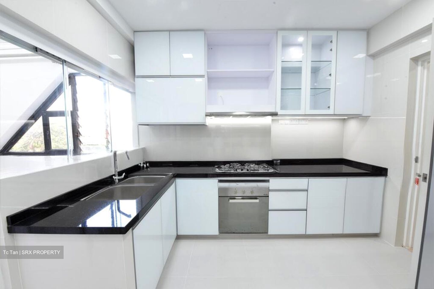 Hawaii Tower (D15), Condominium #497712021